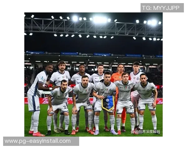 国王杯激战AC米兰逆转国米5-0引发争议判罚全场沸腾