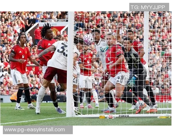 欧联杯巴黎圣日耳曼大胜多特蒙德争议判罚引发全场热议