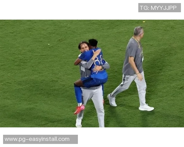 世界杯惊现冷门巴黎圣日耳曼与国米战成平局数据分析引发热议