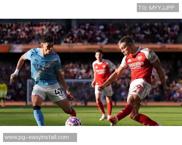 世界杯惊现冷门曼城与波尔图战平引发争议判罚全场沸腾 世界杯惊现冷门曼城与波尔图战平引发争议判罚全场沸腾